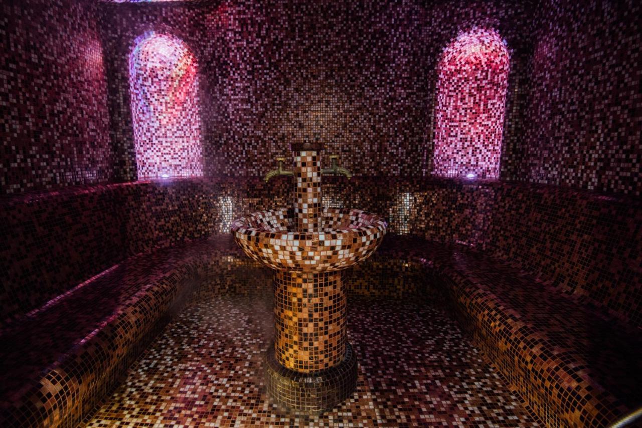 Altus Hotel & Spa Praid Bagian luar foto