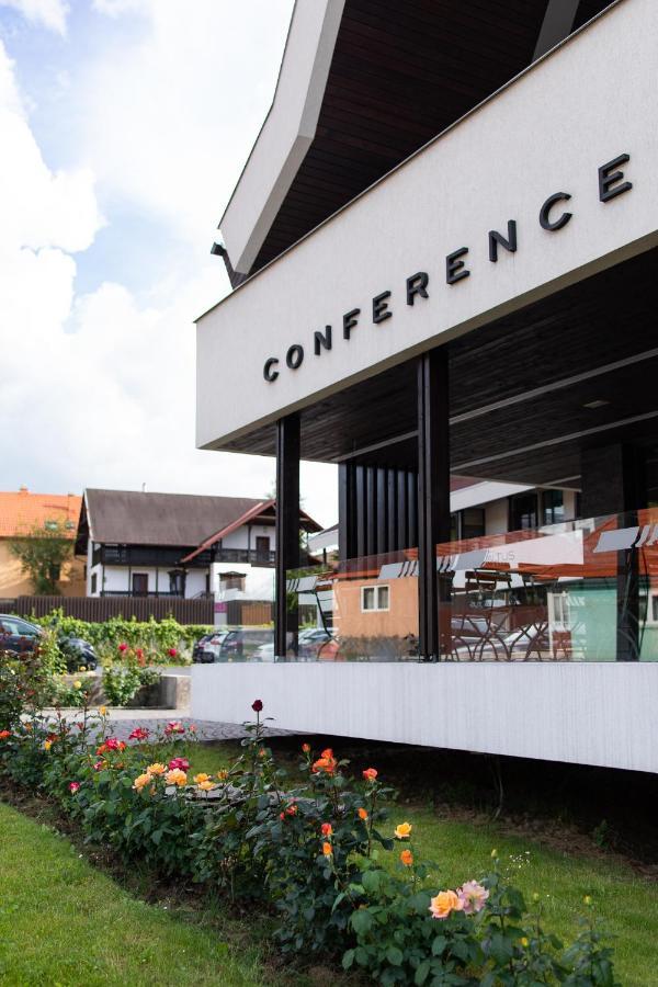 Altus Hotel & Spa Praid Bagian luar foto