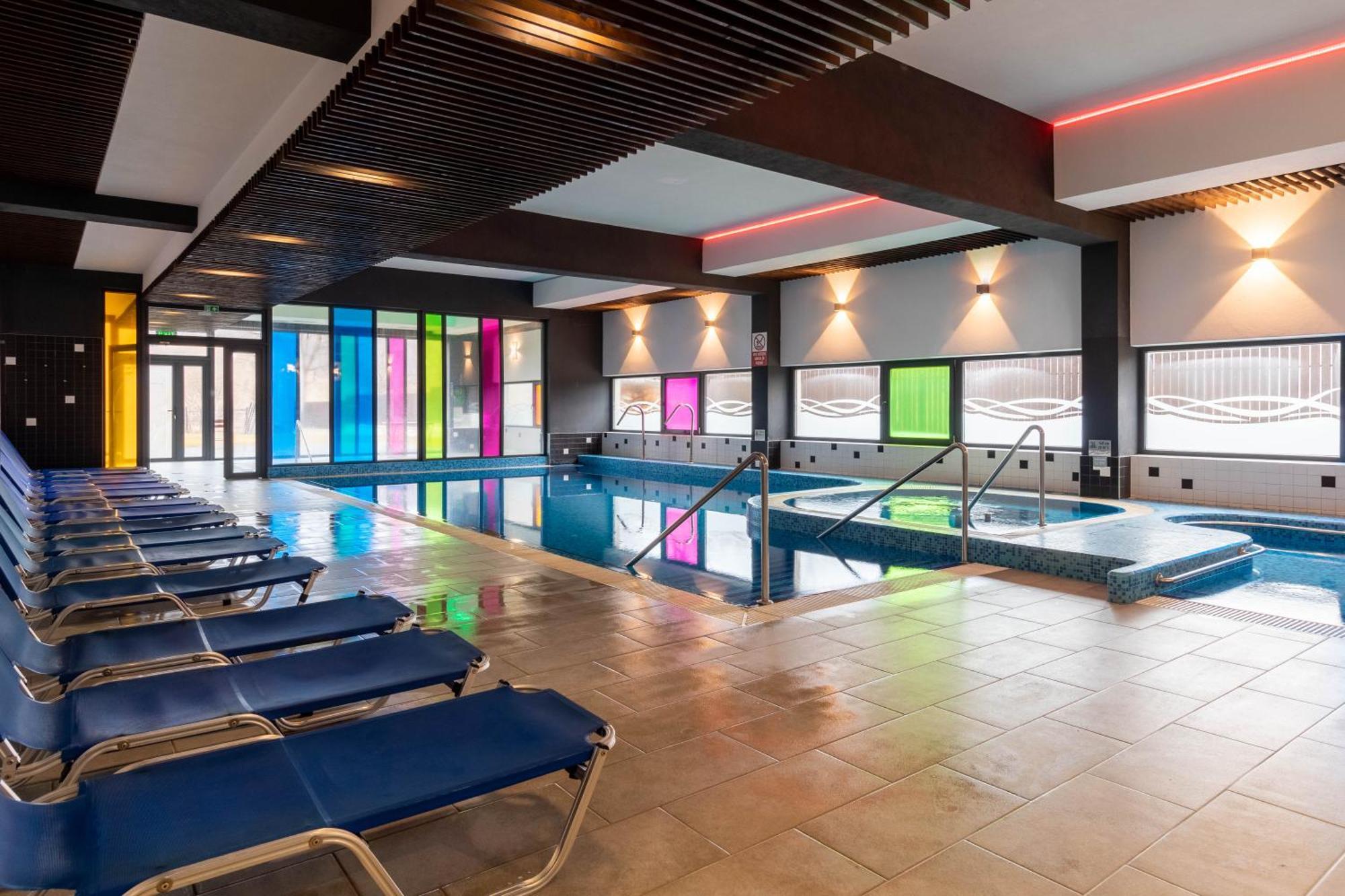 Altus Hotel & Spa Praid Bagian luar foto